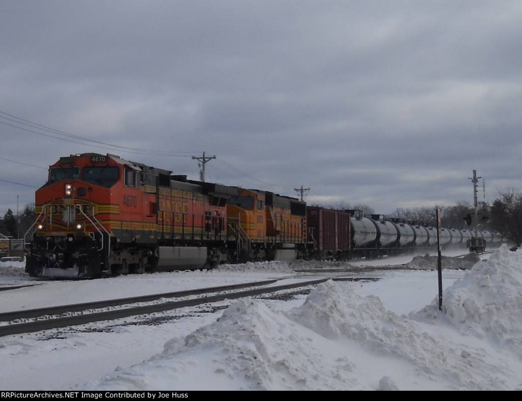 BNSF 4670 West